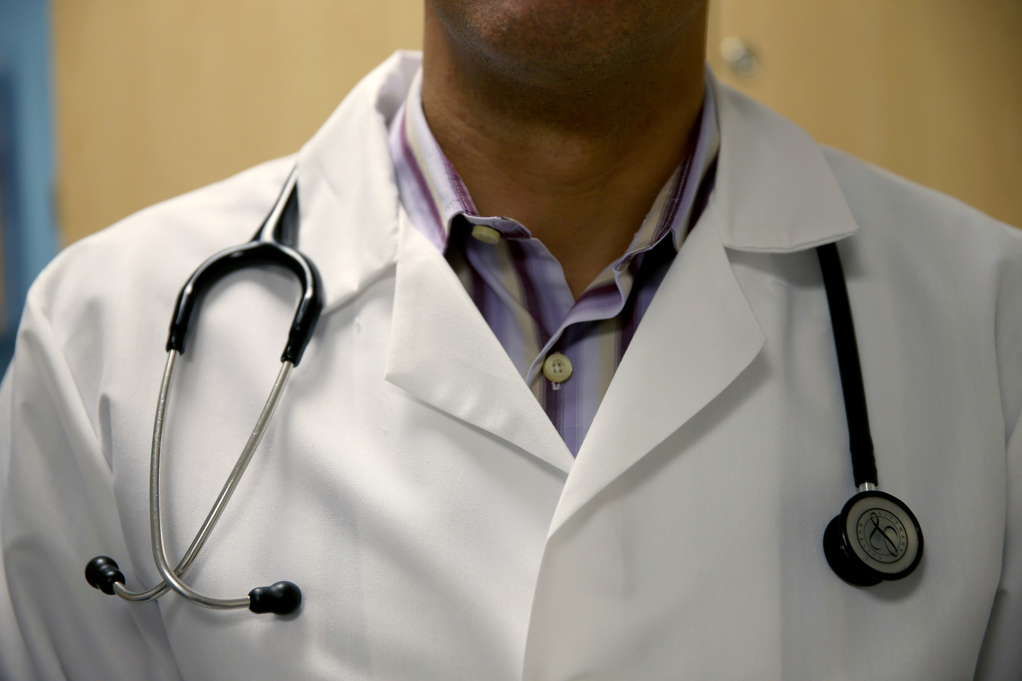 Showdowns in Broward and Palm Beach counties between hospitals and insurers like Florida Blue and Cigna over contract terms are pushing patients out of network for coverage and disrupting care as the new year arrives. (Joe Raedle / Getty Images file)